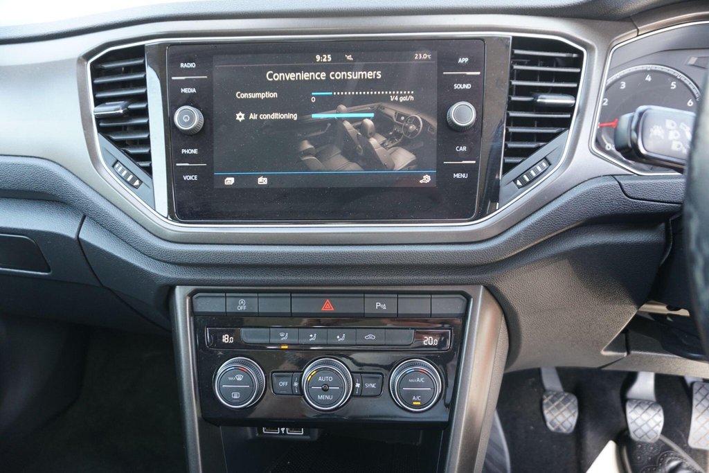 USED 2018 18 VOLKSWAGEN T-ROC 1.0 TSI SE Euro 6 (s/s) 5dr SERVICE HISTORY/JUST IN!!
