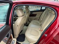 USED 2010 10 JAGUAR XF 3.0d V6 Premium Luxury Saloon 4dr Diesel Auto Euro 5 (240 ps) Last Owner Past 12 Years.Full Service History+Bluetooth+Full Leather+Reversing Camera