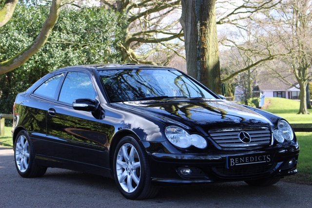 2007 07 Mercedes-Benz C Class 1.8 C180 KOMPRESSOR SE SPORTS 3d AUTO 141 BHP