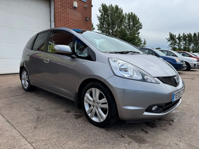 View our Honda Jazz 1.4 i-VTEC EX Hatchback 5dr Petrol i SHIFT Euro 4 (100 ps)