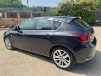 USED 2014 63 VAUXHALL ASTRA 1.6 16v SRi Hatchback 5dr Petrol Manual Euro 5 (115 ps) TWO OWNERS*DECEMBER MOT*ALLOYS*AC