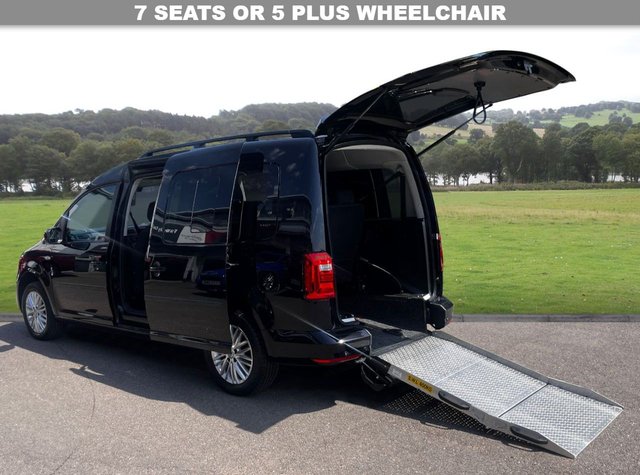 View our Volkswagen Caddy Maxi Life range