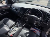 USED 2018 68 MITSUBISHI OUTLANDER 2.4h TwinMotor 13.8kWh 4h SUV 5dr Petrol Plug-in Hybrid CVT 4WD Euro 6 (s/s) (209 ps) Low Mileage, 4WD  Automatic, Hybrid
