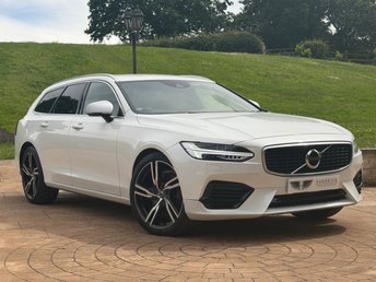 2018 VOLVO V90