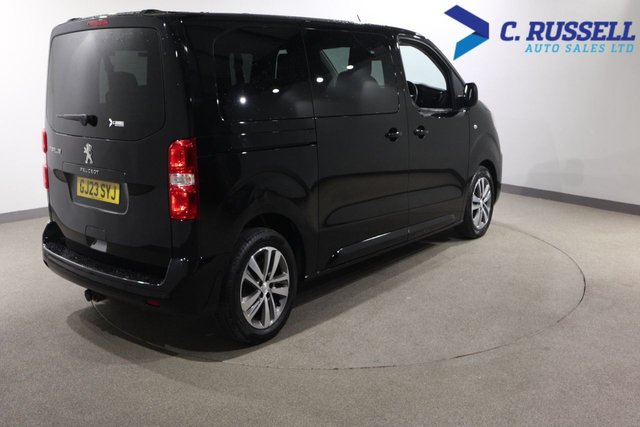 View our PEUGEOT TRAVELLER