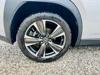 USED 2019 69 LEXUS UX 2.0 250h SUV 5dr Petrol Hybrid E-CVT E-FOUR Euro 6 (s/s) (184 ps) One owner from new with Full Lexus main dealer service history all done at Lexus Bolton. 5 services in total and only 15k miles. Sunroof with rich cream leather. Adaptive cruise control, with reverse camera. Also has the heads up display. Reverse camera. absolutely beautiful and faultless.