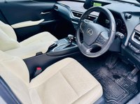 USED 2019 69 LEXUS UX 2.0 250h SUV 5dr Petrol Hybrid E-CVT E-FOUR Euro 6 (s/s) (184 ps) One owner from new with Full Lexus main dealer service history all done at Lexus Bolton. 5 services in total and only 15k miles. Sunroof with rich cream leather. Adaptive cruise control, with reverse camera. Also has the heads up display. Reverse camera. absolutely beautiful and faultless.