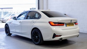 View our BMW 3 SERIES