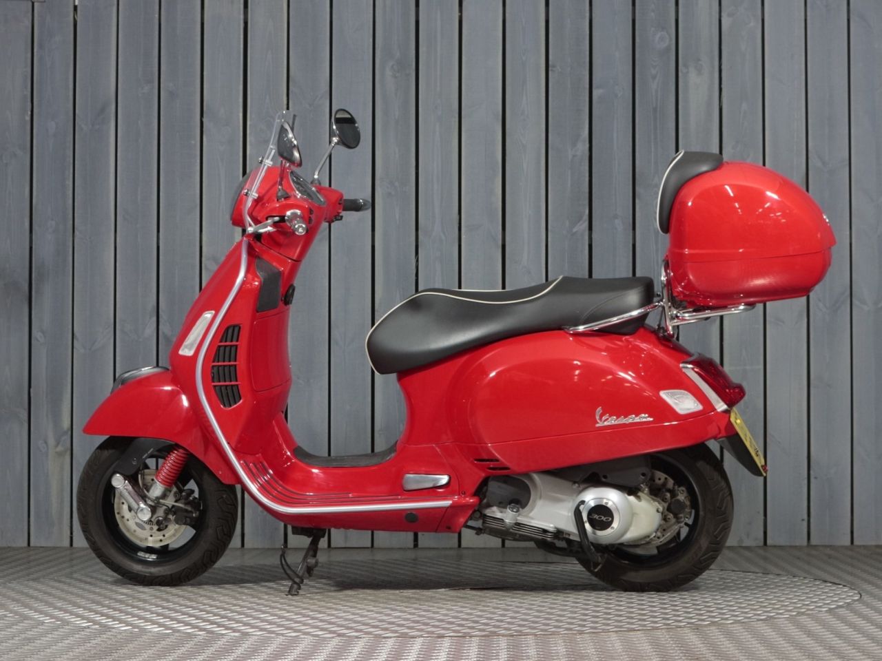 PIAGGIO Vespa GTS 300