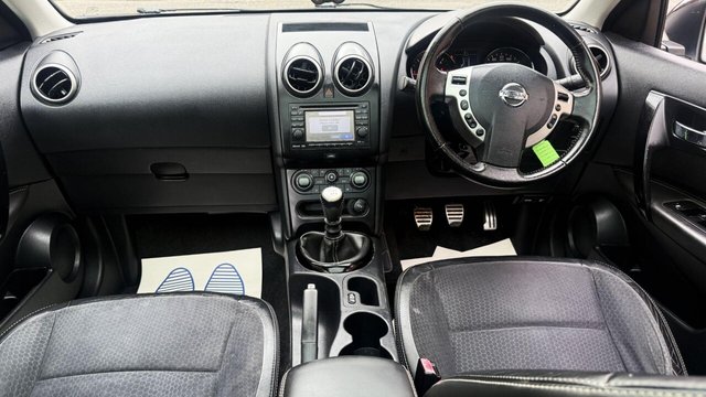 View our NISSAN QASHQAI