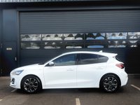 USED 2023 72 FORD FOCUS 1.0T EcoBoost ST-Line Hatchback 5dr Petrol Manual Euro 6 (s/s) (125 ps) ***1OWNER+NAV+CRUISE+APPLEPLAY+PARKAID+PRIVACY*** (1Owner,Nav,Cruise,ParkAid,ApplePlay,FSH,7K)