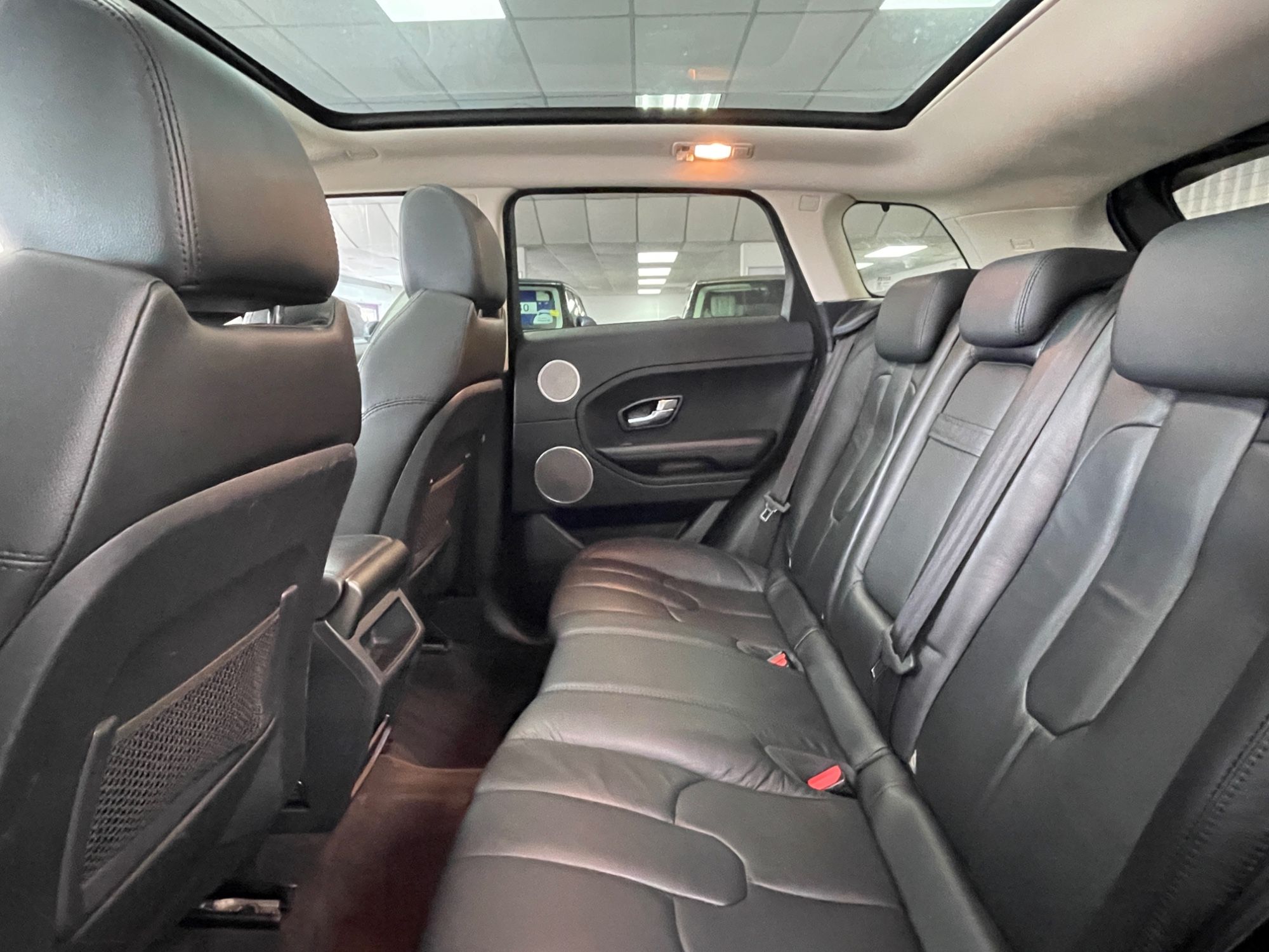 USED 2012 A LAND ROVER RANGE ROVER EVOQUE 2.2 SD4 Pure SUV 5dr Diesel Auto 4WD Euro 5 (190 ps) 