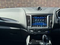 USED 2018 M MASERATI LEVANTE 3.0D V6 SUV 5dr Diesel ZF 4WD Euro 6 (s/s) (275 ps) 