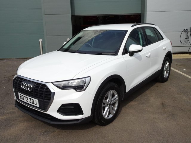 View our AUDI Q3