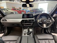 USED 2018 68 BMW 5 SERIES 3.0 530d M Sport Saloon 4dr Diesel Auto xDrive Euro 6 (s/s) (265 ps) &pound;9.6K FITTED EXTRAS INC M SPORT PLUS PACK + HARMON/KARDON SPEAKERS + ADAPTIVE LED HEADLIGHTS