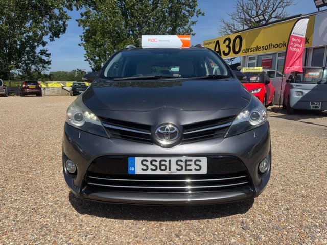 View our TOYOTA VERSO