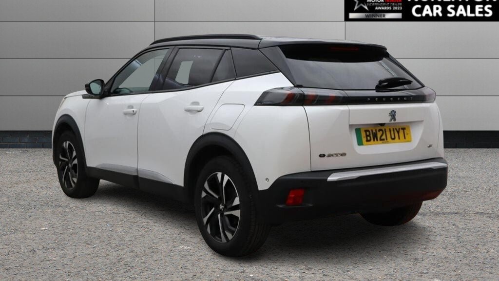 USED 2021 21 PEUGEOT E-2008 50kWh GT SUV 5dr Electric Auto (136 ps) GREAT SERVICE HISTORY BUY CONFIDENT