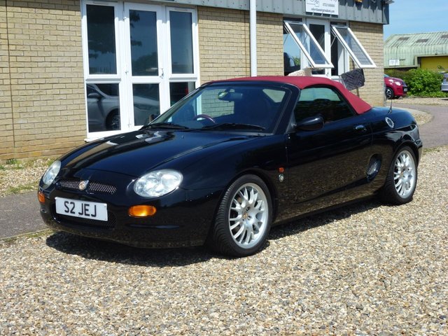 1999 V MG MGf 1.8i Convertible 2dr Petrol Manual (178 g/km, 118 bhp)