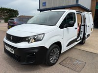 USED 2022 72 PEUGEOT PARTNER Professional Premium L1 1.5 BlueHDi 1000 SWB Diesel Panel Van Manual Euro 6 (s/s) (100 bhp) Recent service with all filters replaced - Only 34,111 miles, Facelift model - EURO 6 (ULEZ compliant) - Built in touchscreen with Satnav connectivity & DAB, Air conditioning, E/W, Bluetooth, rear parking sensors, cruise control, electric power fold mirror's, 3 seats, full bulkhead, ply lined, driver's airbag, side loading door, remote central Locking, Alarm, USB port, steering column radio control, barn rear doors, spare key, finance arranged on site & 6 months premium Autoguard warranty.