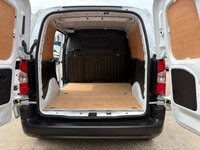 USED 2022 72 PEUGEOT PARTNER Professional Premium L1 1.5 BlueHDi 1000 SWB Diesel Panel Van Manual Euro 6 (s/s) (100 bhp) Recent service with all filters replaced - Only 34,111 miles, Facelift model - EURO 6 (ULEZ compliant) - Built in touchscreen with Satnav connectivity & DAB, Air conditioning, E/W, Bluetooth, rear parking sensors, cruise control, electric power fold mirror's, 3 seats, full bulkhead, ply lined, driver's airbag, side loading door, remote central Locking, Alarm, USB port, steering column radio control, barn rear doors, spare key, finance arranged on site & 6 months premium Autoguard warranty.