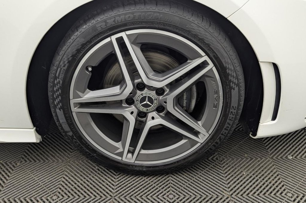 USED 2019 19 MERCEDES-BENZ A-CLASS 1.3 A180 AMG Line Hatchback 5dr Petrol Manual Euro 6 (s/s) (136 ps) Sat Nav, Rear Camera, Cruise