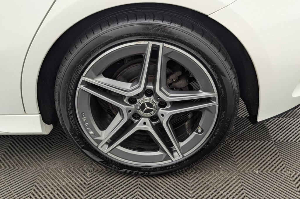 USED 2019 19 MERCEDES-BENZ A-CLASS 1.3 A180 AMG Line Hatchback 5dr Petrol Manual Euro 6 (s/s) (136 ps) Sat Nav, Rear Camera, Cruise
