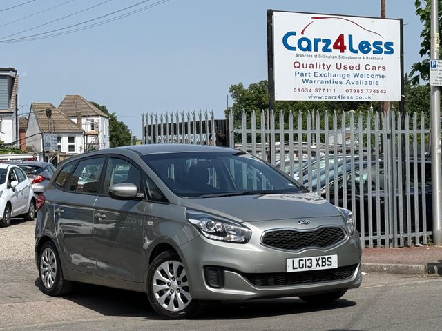 View our KIA CARENS
