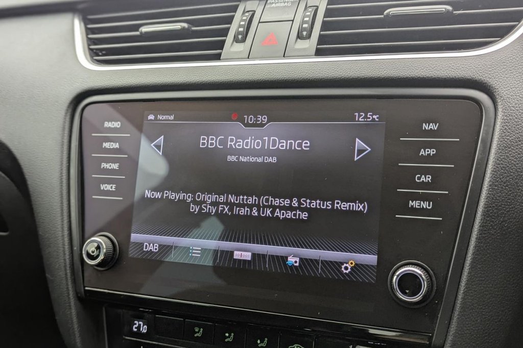 USED 2019 69 SKODA OCTAVIA 2.0 TDI SE L Estate 5dr Diesel Manual Euro 6 (s/s) (150 ps) Car Play, Sat Nav, Sensors