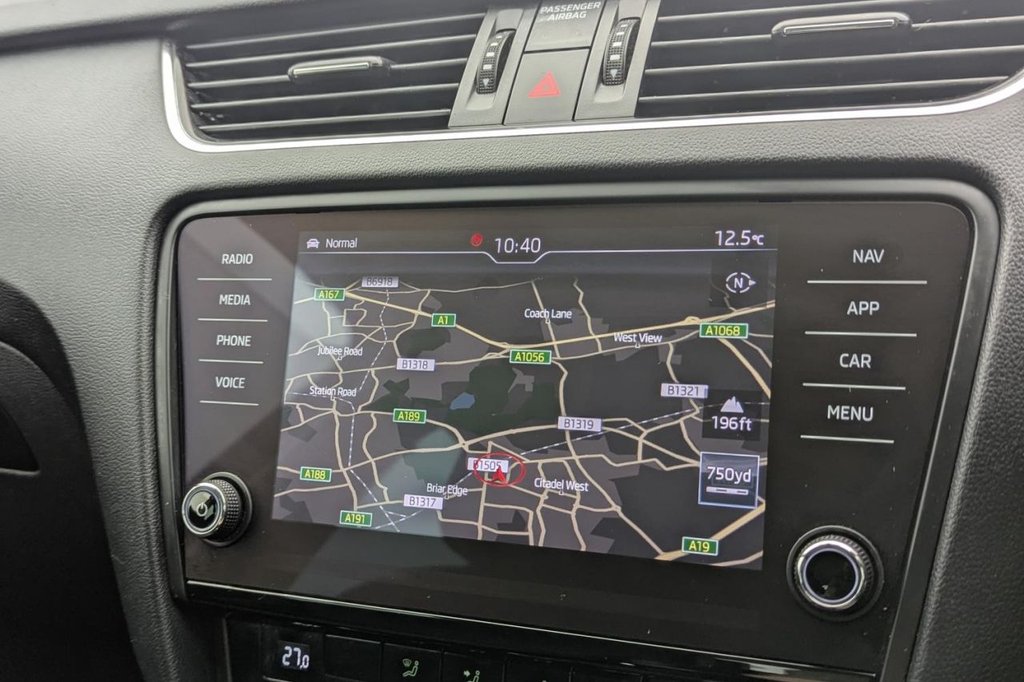 USED 2019 69 SKODA OCTAVIA 2.0 TDI SE L Estate 5dr Diesel Manual Euro 6 (s/s) (150 ps) Car Play, Sat Nav, Sensors