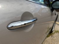 USED 2023 73 MINI HATCH 1.5 Cooper Classic Hatchback 3dr Petrol Steptronic Euro 6 (s/s) (136 ps) VERY LOW MILEAGE