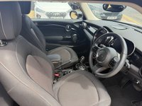 USED 2023 73 MINI HATCH 1.5 Cooper Classic Hatchback 3dr Petrol Steptronic Euro 6 (s/s) (136 ps) VERY LOW MILEAGE