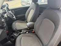 USED 2023 73 MINI HATCH 1.5 Cooper Classic Hatchback 3dr Petrol Steptronic Euro 6 (s/s) (136 ps) VERY LOW MILEAGE