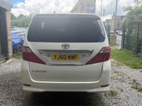 USED TOYOTA ALPHARD Double sunroof +electric doors