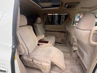 USED TOYOTA ALPHARD Double sunroof +electric doors