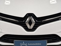 USED 2017 17 RENAULT CLIO 1.5 dCi Dynamique S Nav Hatchback 5dr Diesel Manual Euro 6 (s/s) (110 ps) GLACIER WHITE | REFLEX SOUND