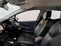USED 2017 17 RENAULT CLIO 1.5 dCi Dynamique S Nav Hatchback 5dr Diesel Manual Euro 6 (s/s) (110 ps) GLACIER WHITE | REFLEX SOUND