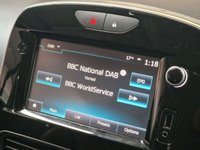 USED 2017 17 RENAULT CLIO 1.5 dCi Dynamique S Nav Hatchback 5dr Diesel Manual Euro 6 (s/s) (110 ps) GLACIER WHITE | REFLEX SOUND