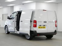 USED 2024 24 PEUGEOT E-EXPERT 100 KW 75 KWH L1 PROFESSIONAL AUTOMATIC ( DELIVERY MILES ) ELECTRIC | CARPLAY | AIR CON | DELIVERY MILES !