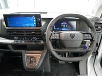 USED 2024 74 PEUGEOT E-EXPERT 100 KW 75 KWH L1 PROFESSIONAL AUTOMATIC ( DELIVERY MILES ) ELECTRIC | CARPLAY | AIR CON | DELIVERY MILES !
