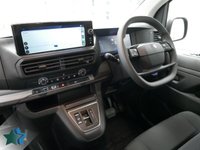 USED 2024 74 PEUGEOT E-EXPERT 100 KW 75 KWH L1 PROFESSIONAL AUTOMATIC ( DELIVERY MILES ) ELECTRIC | CARPLAY | AIR CON | DELIVERY MILES !