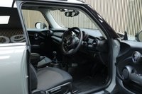 USED 2019 19 MINI HATCH 1.5 Cooper Classic Hatchback 3dr Petrol Manual Euro 6 (s/s) (136 ps) VICTORY SPOKE ALLOYS FULL HISTORY