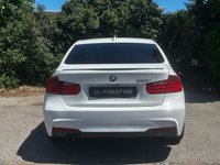 USED 2015 15 BMW 3 SERIES 2.0 328i M Sport Saloon 4dr Petrol Auto Euro 6 (s/s) (245 ps) HK-MEDIA  PK-PRONAV-BLACK ALLOYS