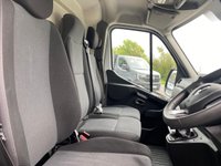 USED 2023 23 RENAULT MASTER  LM35 BUSINESS + LWB MEDIUM HIGH 2.0 DCI 135PS One Company Owner, 42000 Miles, Popular Model With Additional Air Con & Rear Parking Sensors!