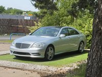 USED 2013 13 MERCEDES-BENZ S-CLASS 3.0 S350L V6 BlueTEC AMG Sport Edition Saloon 4dr Diesel G-Tronic+ Euro 6 (s/s) (258 ps) A ONE PREVIOUS OWNER EXAMPLE OF THE LUXURIOUSLY APPOINTED LONG  WHEEL BASE MODEL WITH LOWER VED OF JUST &pound;325 PER YEAR AND TWIN PANORAMIC SUNROOFS