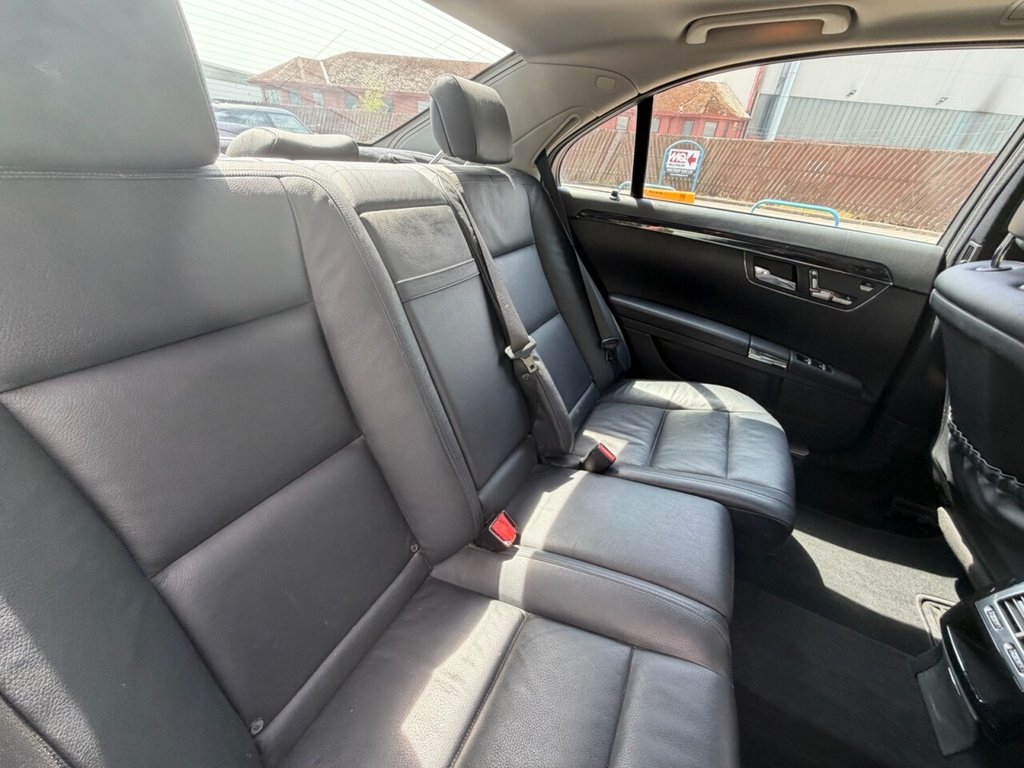 USED 2013 13 MERCEDES-BENZ S-CLASS 3.0 S350L V6 BlueTEC AMG Sport Edition Saloon 4dr Diesel G-Tronic+ Euro 6 (s/s) (258 ps) A ONE PREVIOUS OWNER EXAMPLE OF THE LUXURIOUSLY APPOINTED LONG  WHEEL BASE MODEL WITH LOWER VED OF JUST &pound;325 PER YEAR AND TWIN PANORAMIC SUNROOFS