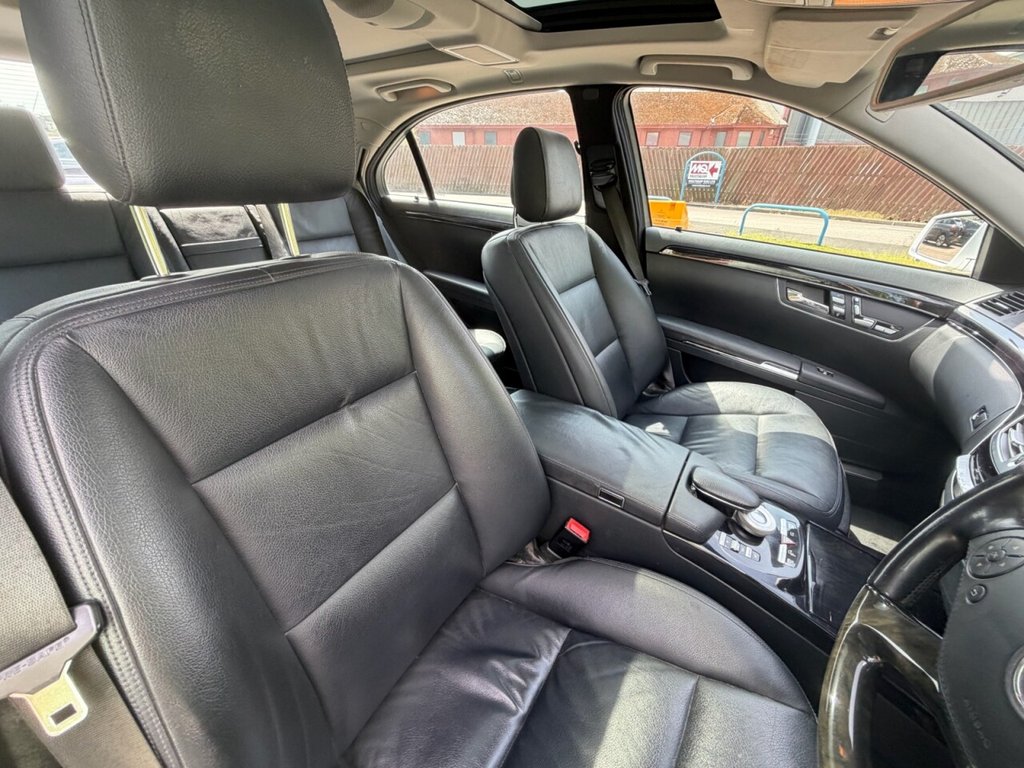 USED 2013 13 MERCEDES-BENZ S-CLASS 3.0 S350L V6 BlueTEC AMG Sport Edition Saloon 4dr Diesel G-Tronic+ Euro 6 (s/s) (258 ps) A ONE PREVIOUS OWNER EXAMPLE OF THE LUXURIOUSLY APPOINTED LONG  WHEEL BASE MODEL WITH LOWER VED OF JUST &pound;325 PER YEAR AND TWIN PANORAMIC SUNROOFS