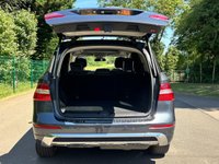 USED 2015 65 MERCEDES-BENZ M-CLASS 2.1 ML250 BlueTEC AMG Line SUV 5dr Diesel G-Tronic 4WD Euro 6 (s/s) (204 ps) ** PANORAMIC SUNROOF **