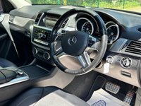 USED 2015 65 MERCEDES-BENZ M-CLASS 2.1 ML250 BlueTEC AMG Line SUV 5dr Diesel G-Tronic 4WD Euro 6 (s/s) (204 ps) ** PANORAMIC SUNROOF **