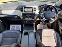 USED 2015 65 MERCEDES-BENZ M-CLASS 2.1 ML250 BlueTEC AMG Line SUV 5dr Diesel G-Tronic 4WD Euro 6 (s/s) (204 ps) ** PANORAMIC SUNROOF **