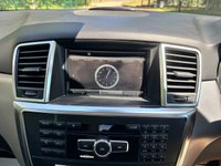 USED 2015 65 MERCEDES-BENZ M-CLASS 2.1 ML250 BlueTEC AMG Line SUV 5dr Diesel G-Tronic 4WD Euro 6 (s/s) (204 ps) ** PANORAMIC SUNROOF **